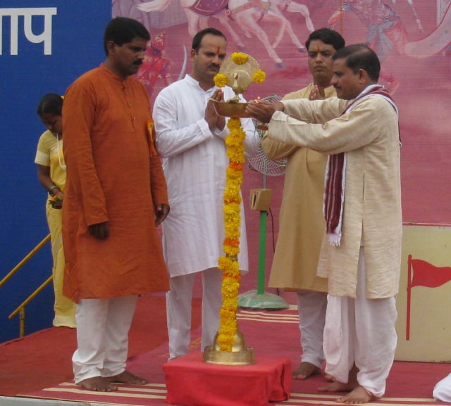 Inauguration of Hindu Dharmajagruti Sabha by lighting a Samai (an oil lamp)